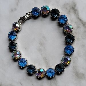 Kura Arke Blue and AB arhinestone Bracelet